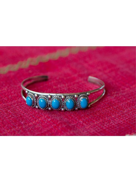 Jewelry - Vintage Navajo Sterling Silver cuff bracelet with 5 turquoise stones